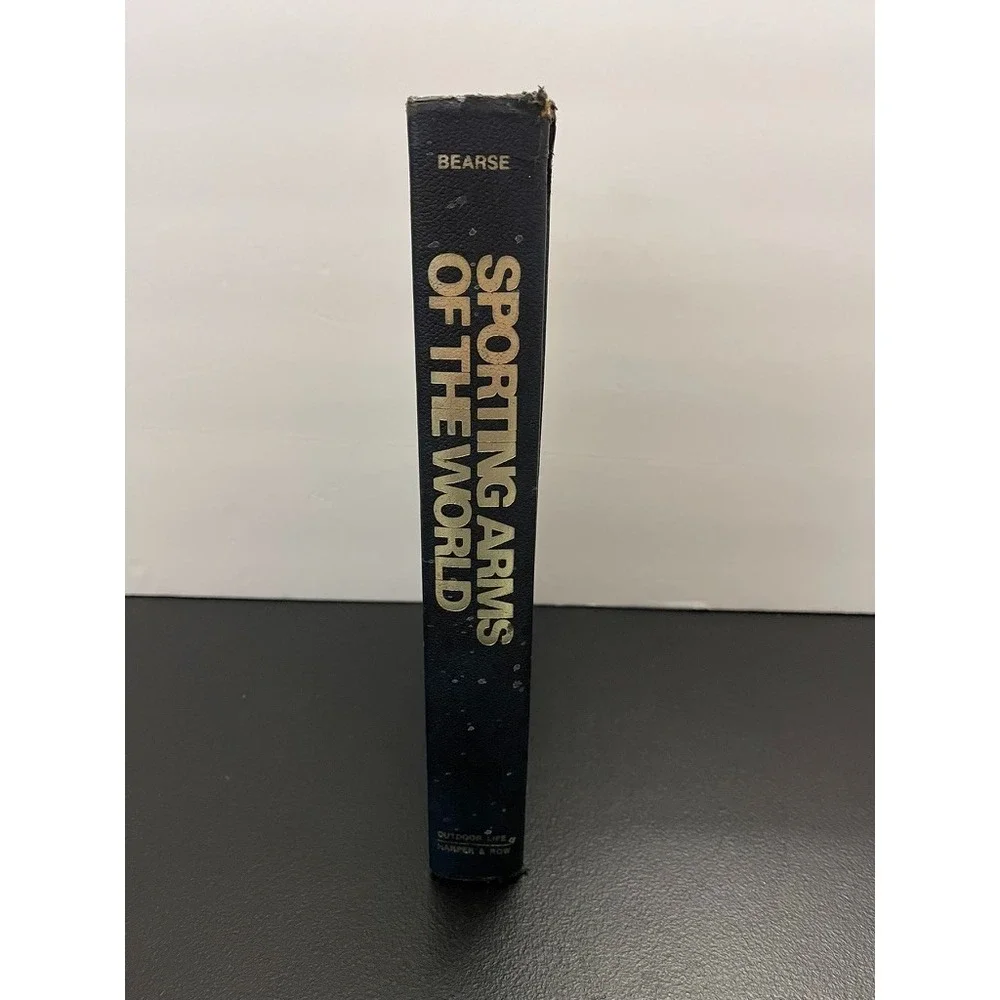 Sporting Arms of the World by Ray Bearse, An Outdoor Life Book., 1976